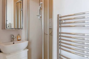 Incredibly Located Studio Flat - Camden Town