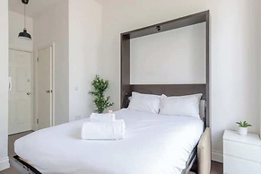 Incredibly Located Studio Flat - Camden Town