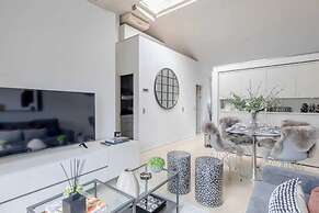 Stylish 1BD Flat 5 Mins to Harrods- Knightsbridge