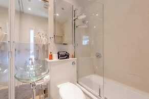 Stylish 1BD Flat 5 Mins to Harrods- Knightsbridge