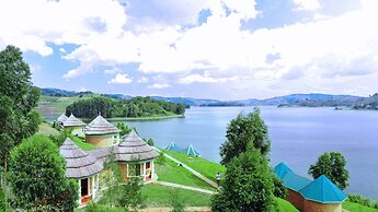 Nyamunyonyi Tourism Resort-Lake Bunyonyi