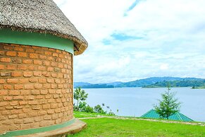 Nyamunyonyi Lake Resort