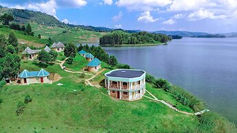 Nyamunyonyi Lake Resort
