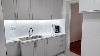 Grand Apartment in Acropolis Museum