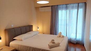 Grand Apartment in Acropolis Museum