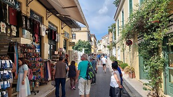 Cozy Apartment in Plaka