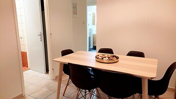 Big Apartment in Acropolis Museum