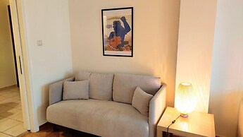 Big Apartment in Acropolis Museum