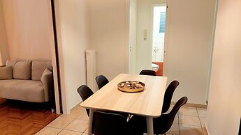 Big Apartment in Acropolis Museum