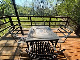 Buhleni Farm & Chalets