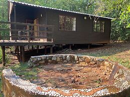 Buhleni Farm & Chalets