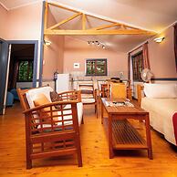 Buhleni Farm & Chalets