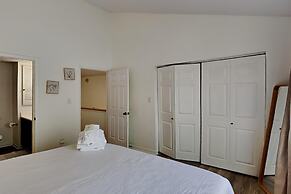 Commodore's Landing #201 - Barefoot Dream