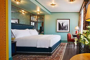 The Fifth Avenue Hotel