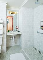 The Fifth Avenue Hotel