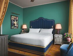 The Fifth Avenue Hotel