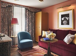 The Fifth Avenue Hotel