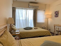 2 Double Bed Heart of Shibuya Up to 4ppl