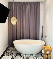 A IN HOTEL RIVERSIDE