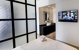 A IN HOTEL RIVERSIDE