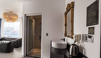 A IN HOTEL RIVERSIDE