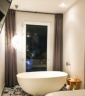 A IN HOTEL RIVERSIDE