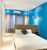 A IN HOTEL RIVERSIDE