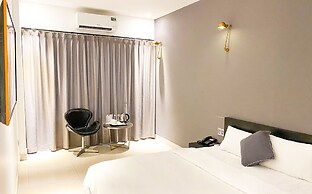 A IN HOTEL RIVERSIDE