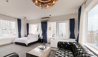 A IN HOTEL RIVERSIDE