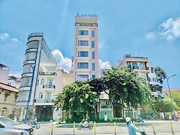 A IN HOTEL RIVERSIDE