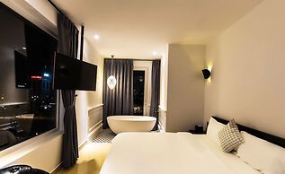 A IN HOTEL RIVERSIDE