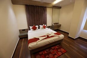 KS Square Hotel and Banquets