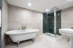 Old Abbey House Hotel