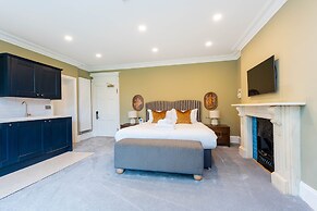 Old Abbey House Hotel