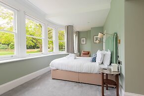 Old Abbey House Hotel