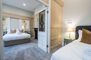 Old Abbey House Hotel