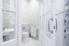 Old Abbey House Hotel