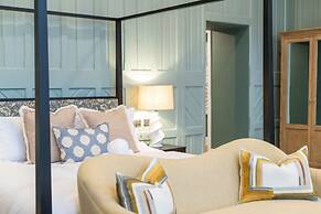 Old Abbey House Hotel