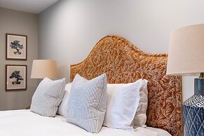 Old Abbey House Hotel