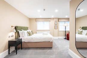 Old Abbey House Hotel