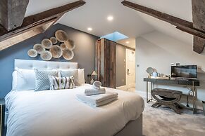 Old Abbey House Hotel