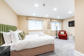 Old Abbey House Hotel