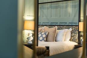 Old Abbey House Hotel