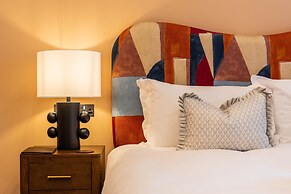 Old Abbey House Hotel