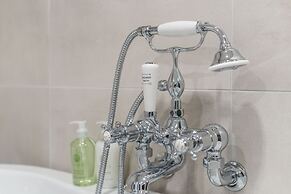 Old Abbey House Hotel