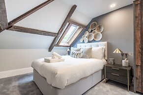 Old Abbey House Hotel