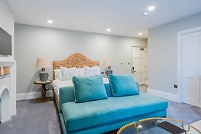 Old Abbey House Hotel