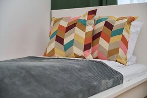 Lwowska by the Lake by Renters Prestige