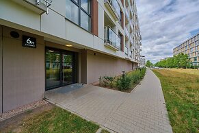 Lwowska by the Lake by Renters Prestige