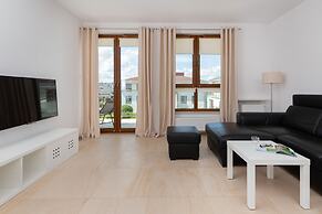 Comfy Apartment Czarnieckiego by Renters